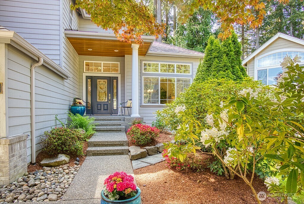 Property Photo: 3018 145th Place SE WA 98012