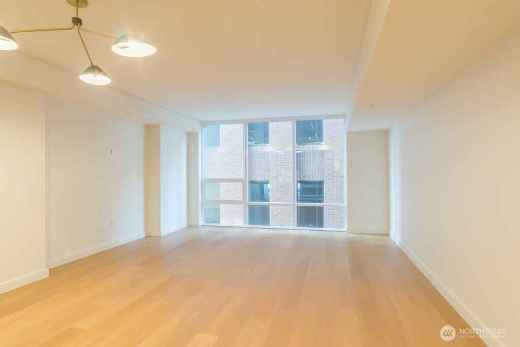 Property Photo: 121 Stewart Street 705 WA 98101