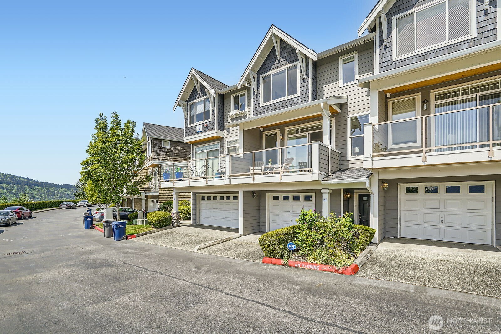 23120 SE Black Nugget Rd X2  Issaquah WA 98029 photo