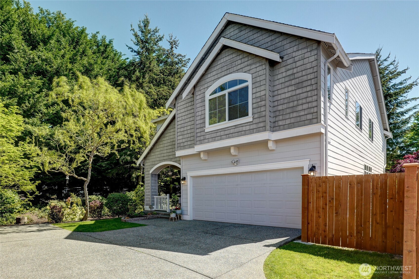 Property Photo: 13523 41st Avenue SE WA 98012