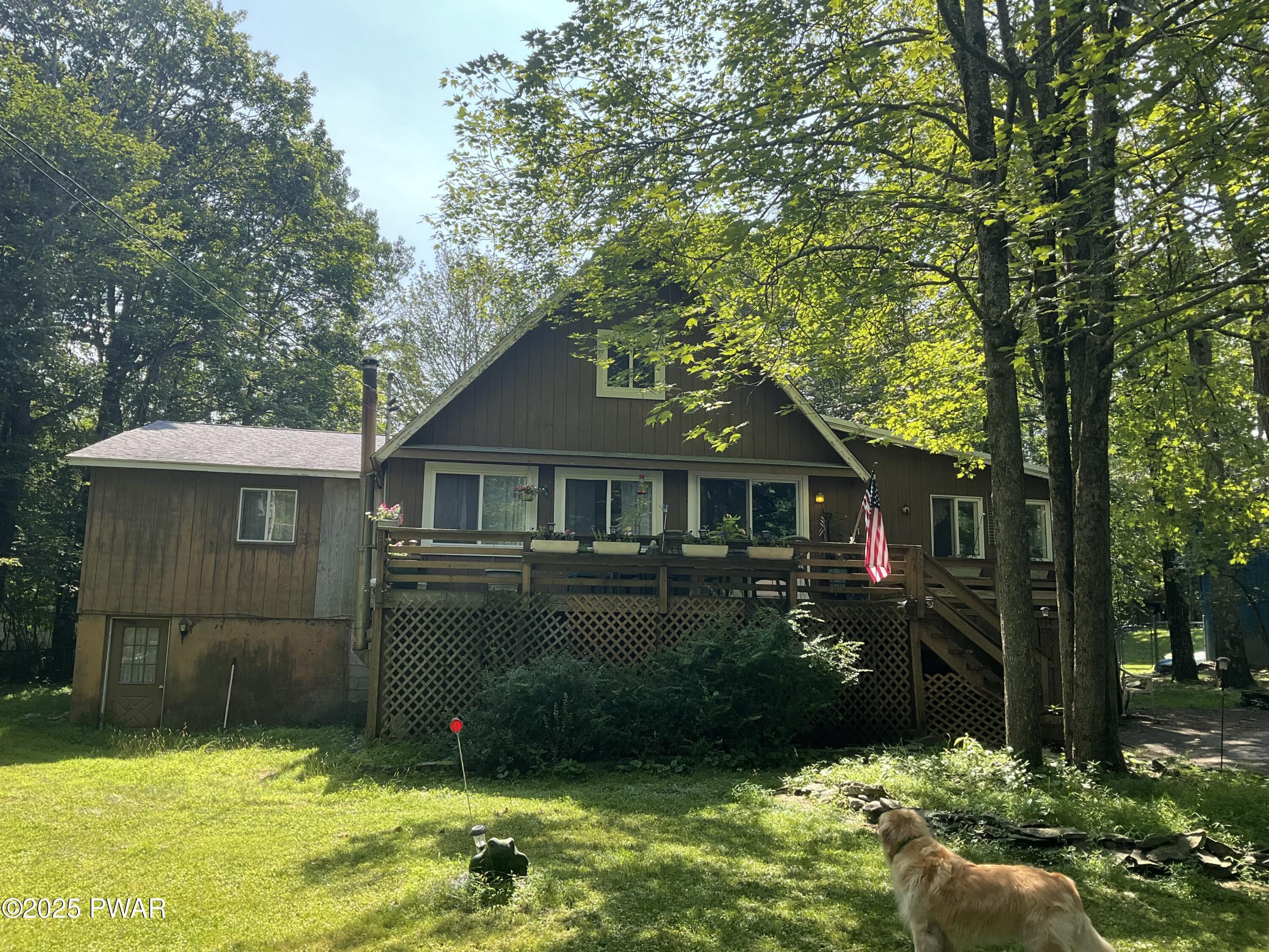 Property Photo: 124 Roundhill Road PA 18328