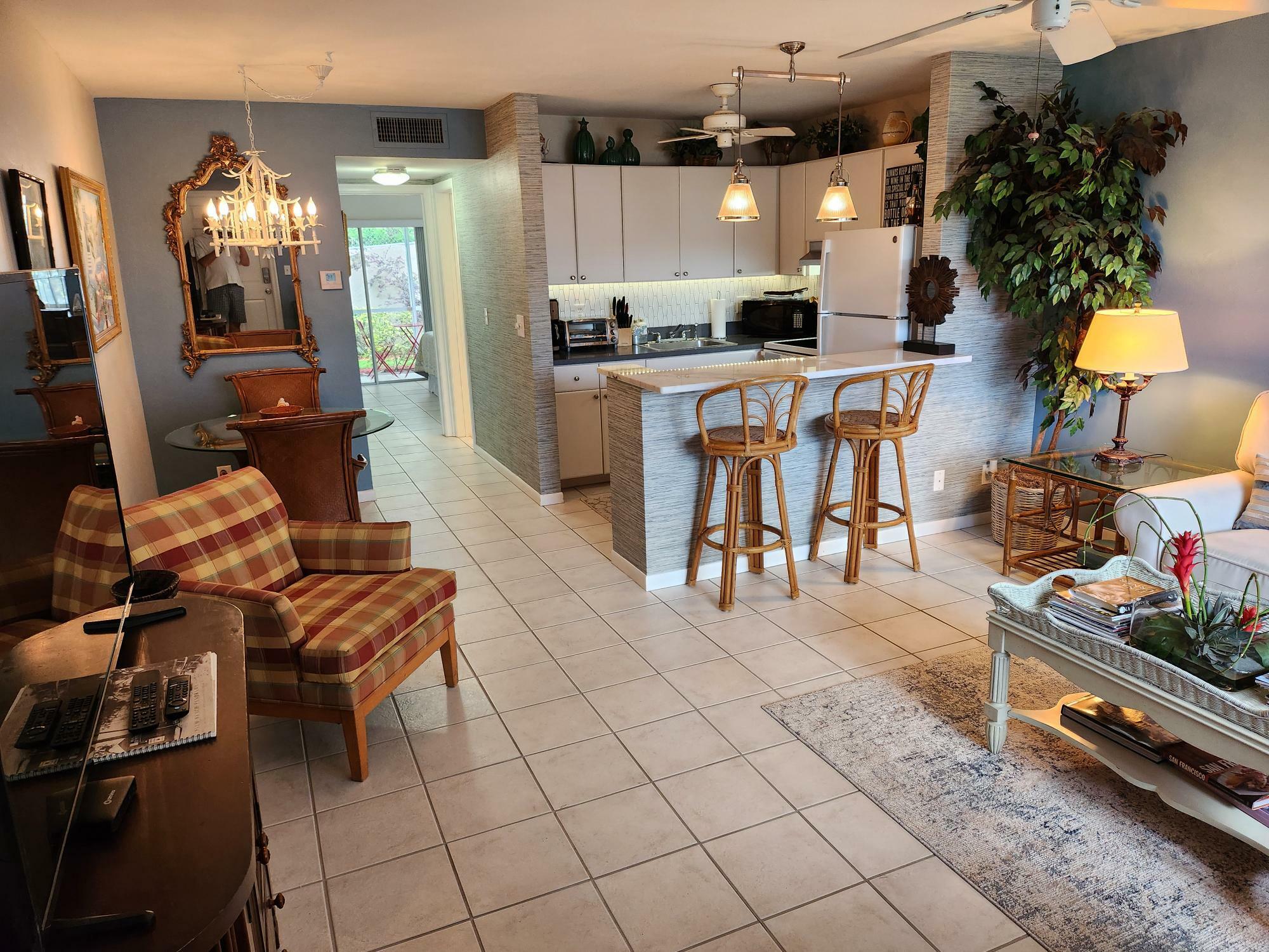 Property Photo: 3120 Cynthia Lane 110 FL 33461