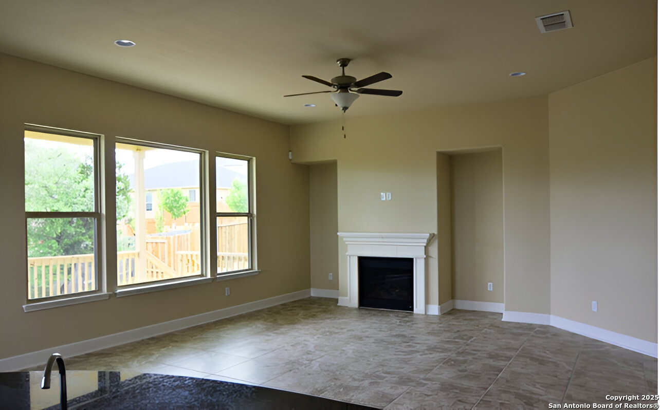 Property Photo: 2902 Winter Gorge TX 78259