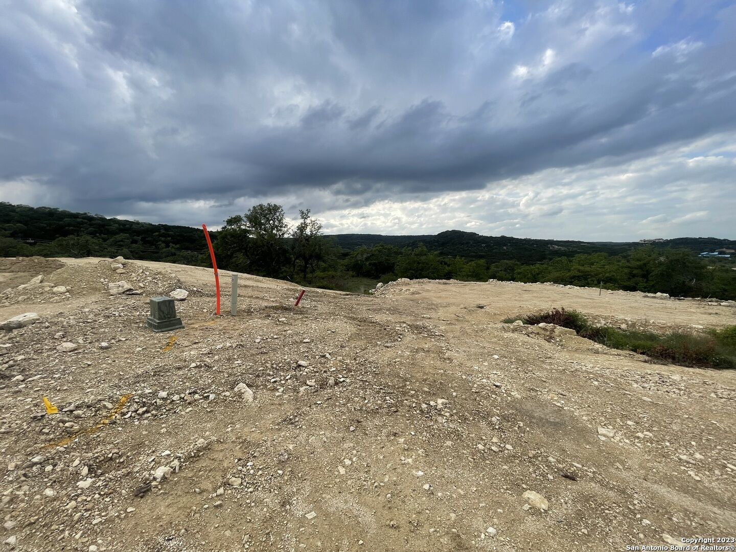 Property Photo: 23715 Oakshire Ridge TX 78006