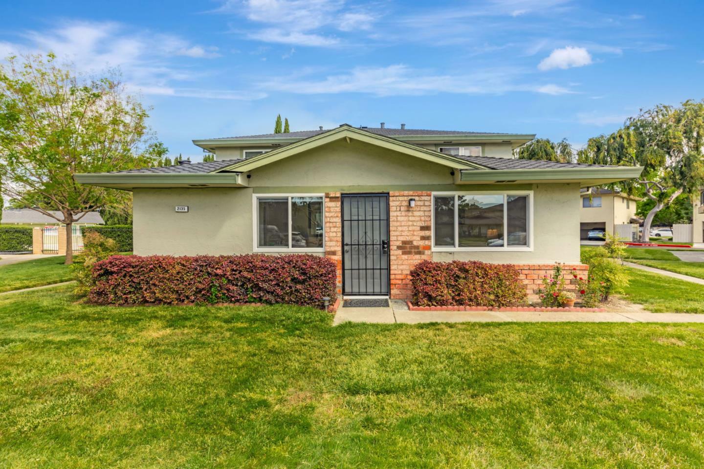 Property Photo: 2135 Swan Court 1 CA 94587