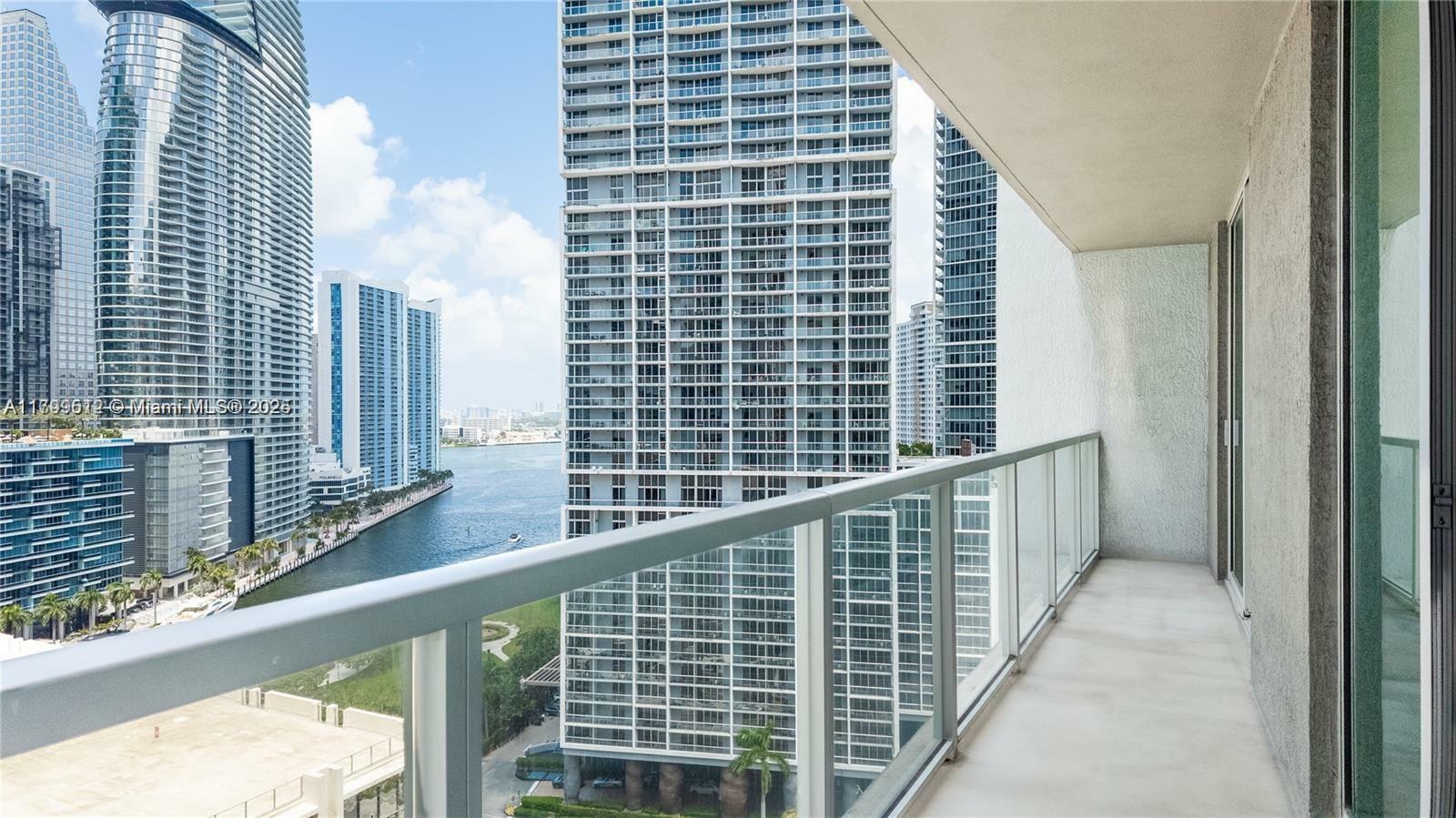 500 Brickell Ave 1907  Miami FL 33131 photo