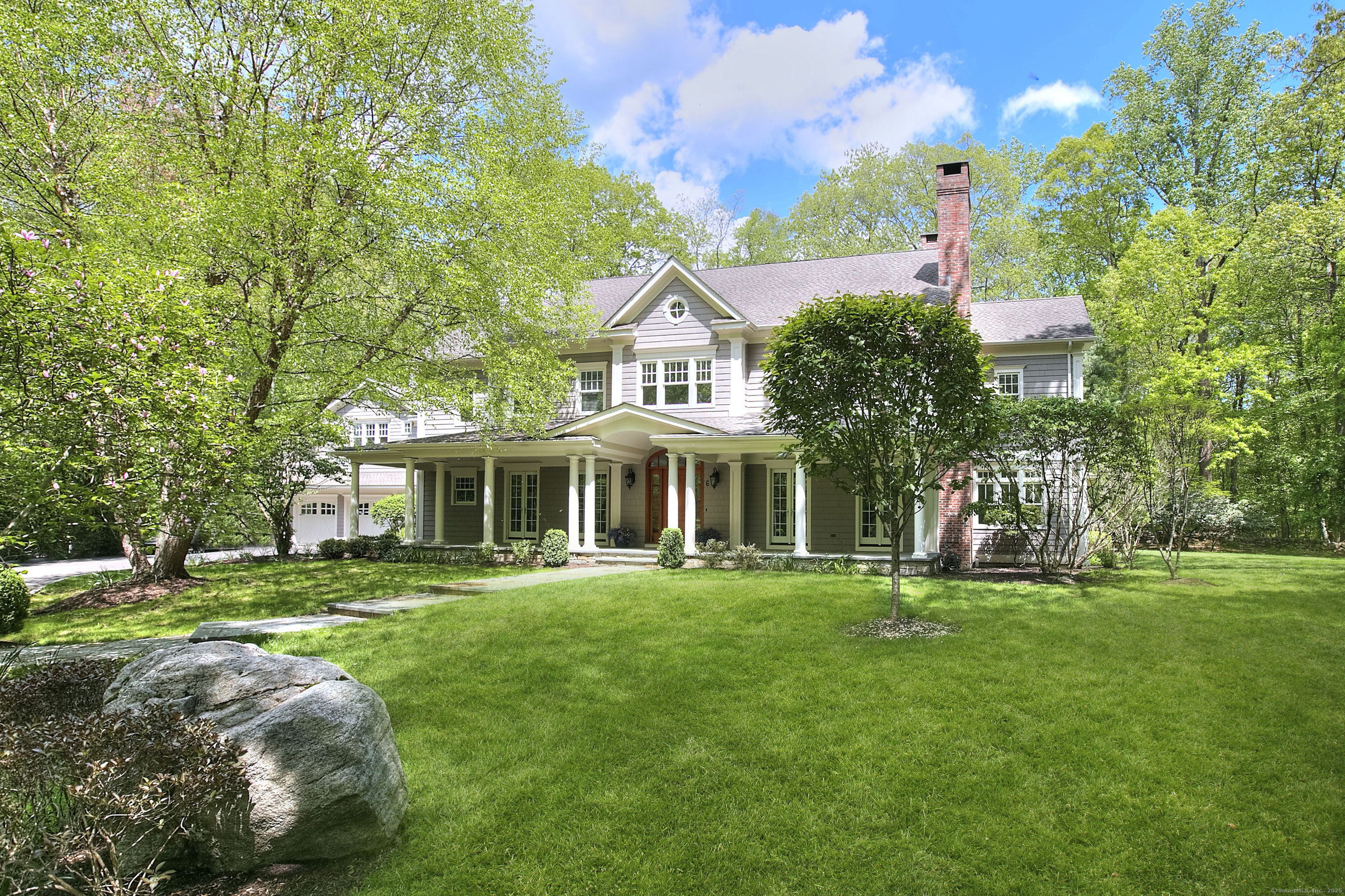 Property Photo:  6 Florian Court  CT 06880 
