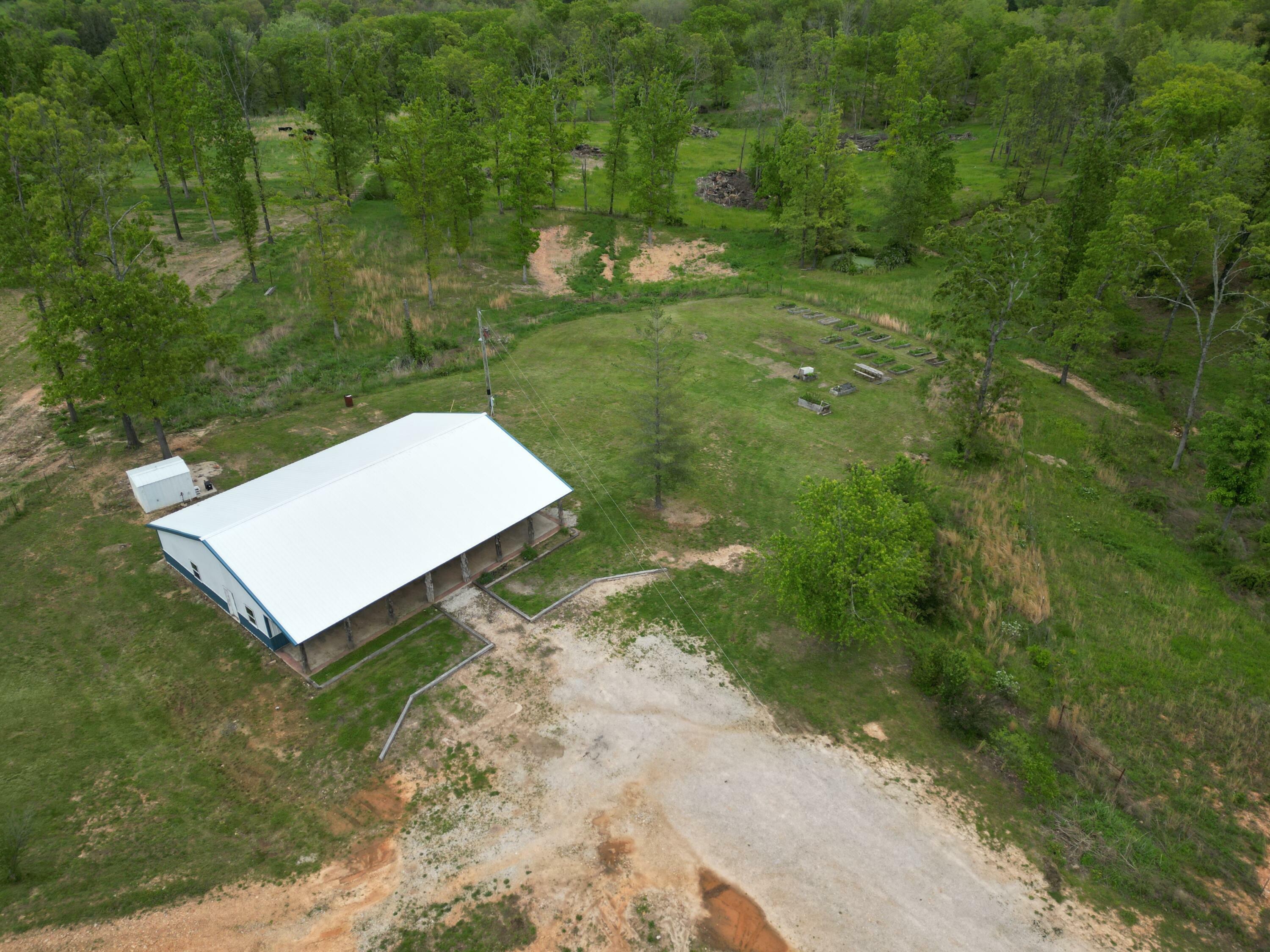 Property Photo: 8065 Gourley Road MO 65711