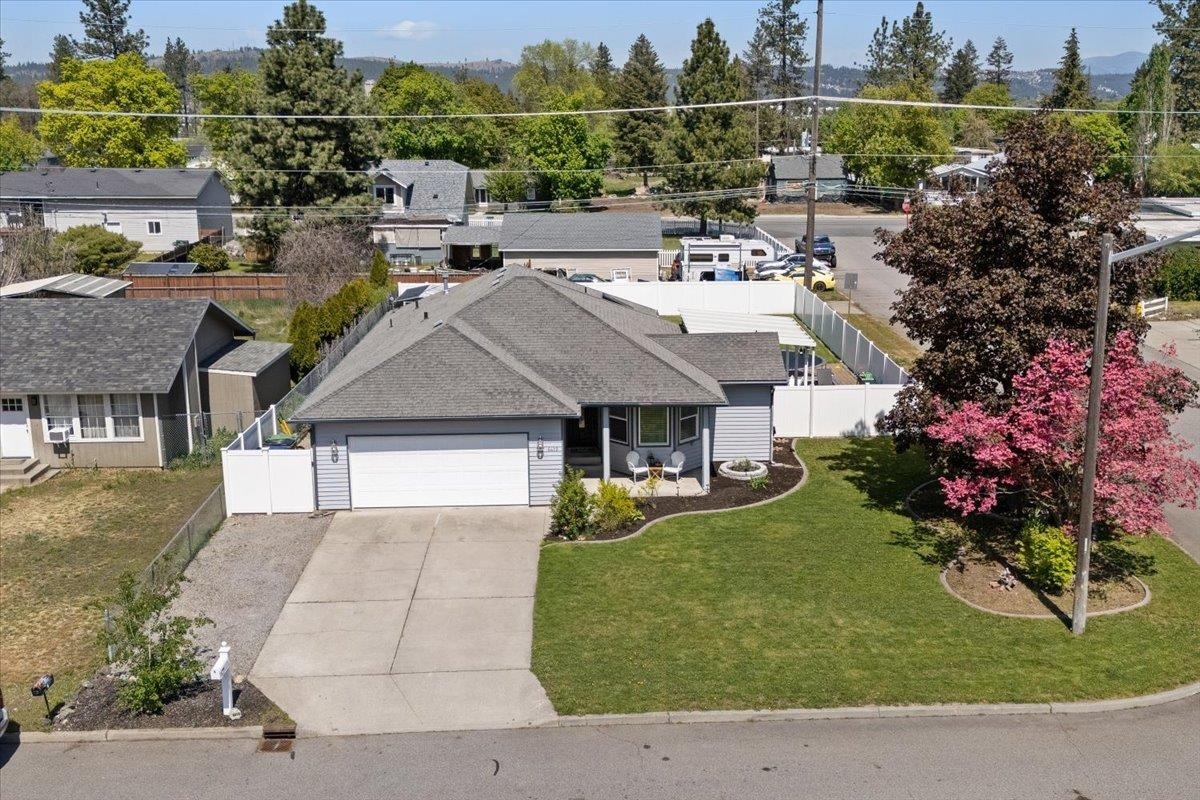 Property Photo: 6419 E 9th Ave WA 99212