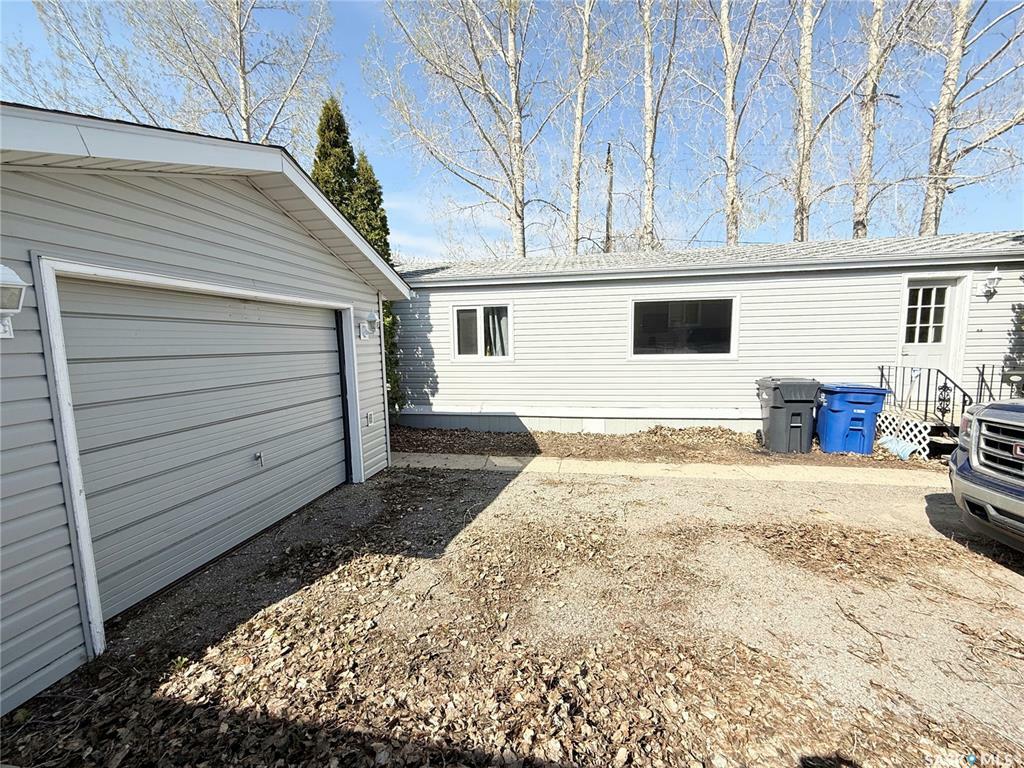 Photo de la propriété: 324 9th Avenue S SK S4H 3L6