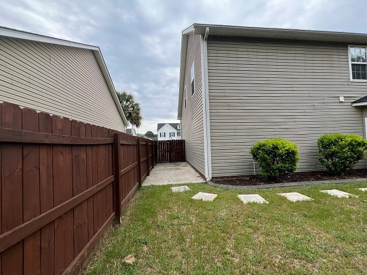 Property Photo: Batty Way SC 29154