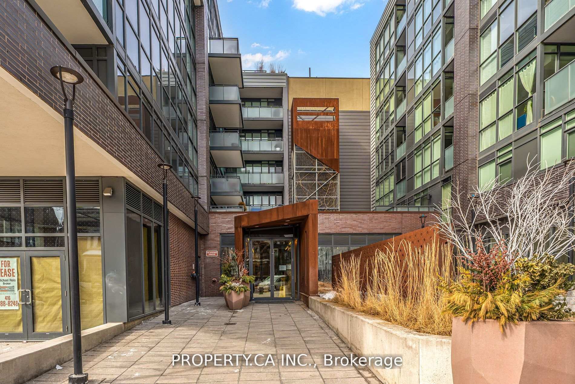 Property Photo: 38 Howard Park Avenue 212 ON M6R 0A7