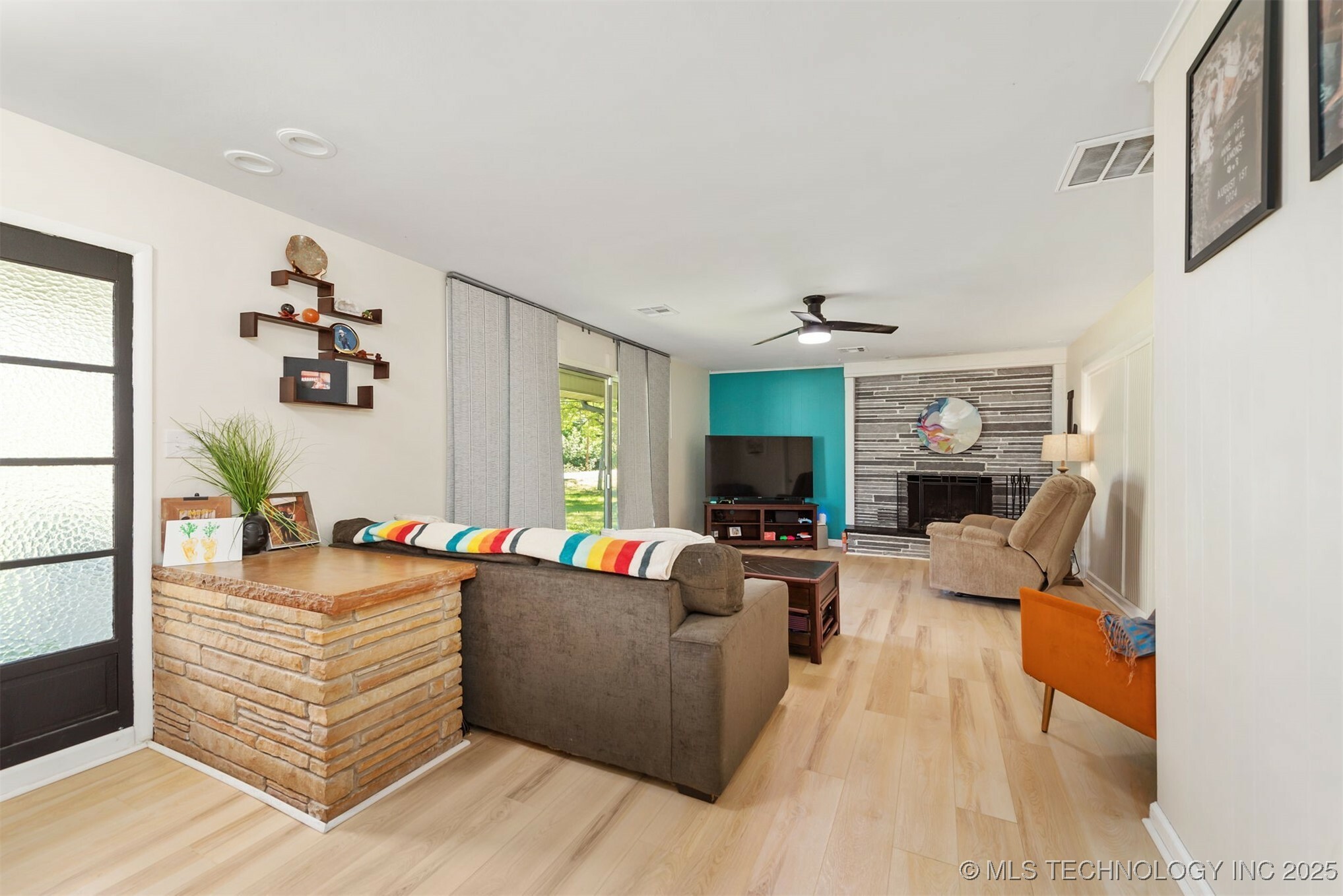 Property Photo: 1014 SE 3rd Street OK 74467