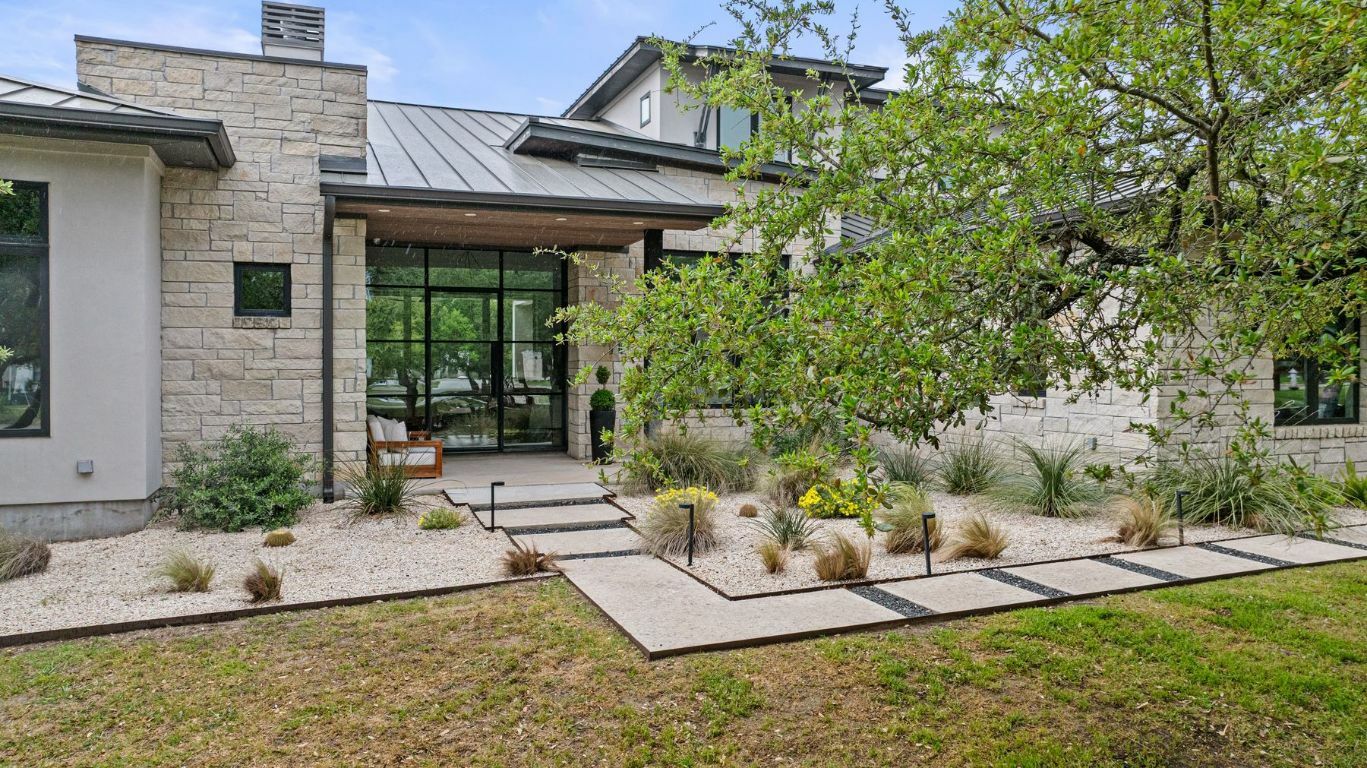 Property Photo: 13213 Meridian Park Boulevard TX 78739