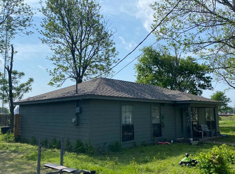 Property Photo: 15 S 19th Street TX 76504