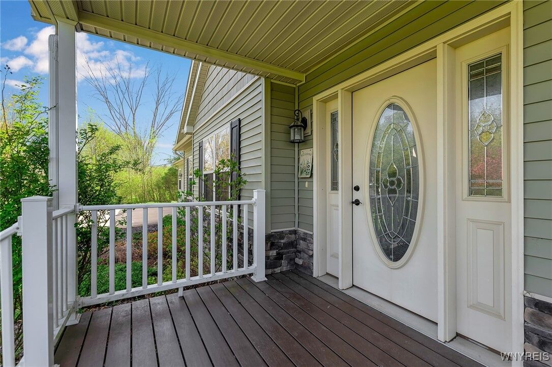 Property Photo:  1275 Center Street  NY 14052 