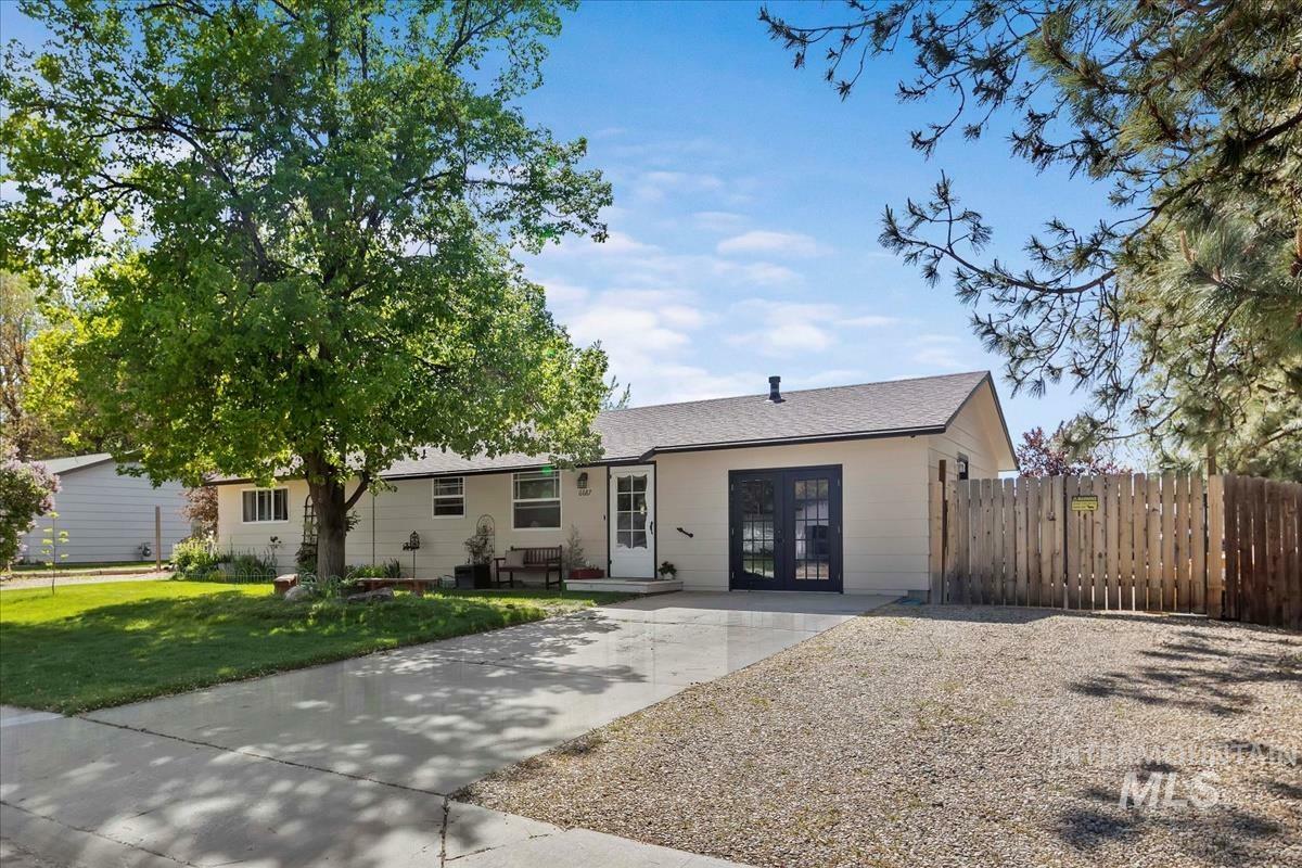 Property Photo: 6687 S Santa Ana Ave ID 83709