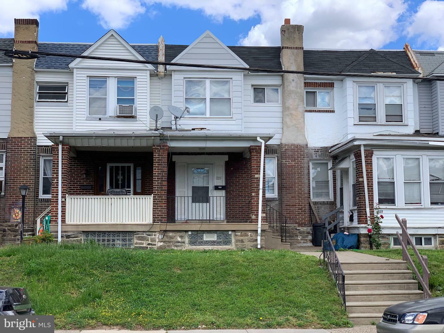 Property Photo: 1125 Bridge Street PA 19124