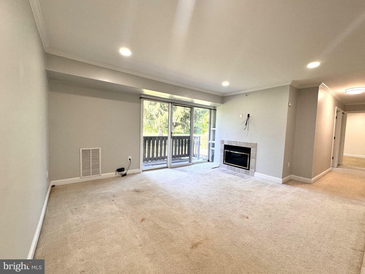 Property Photo: 1019 Aspen Drive NJ 08536