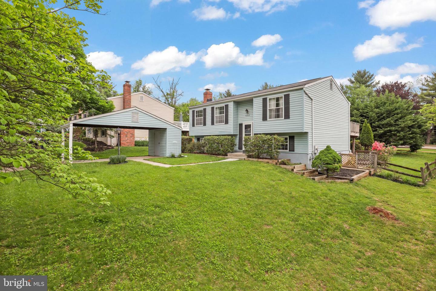 Property Photo: 9269 Pigeonwing Place MD 21045