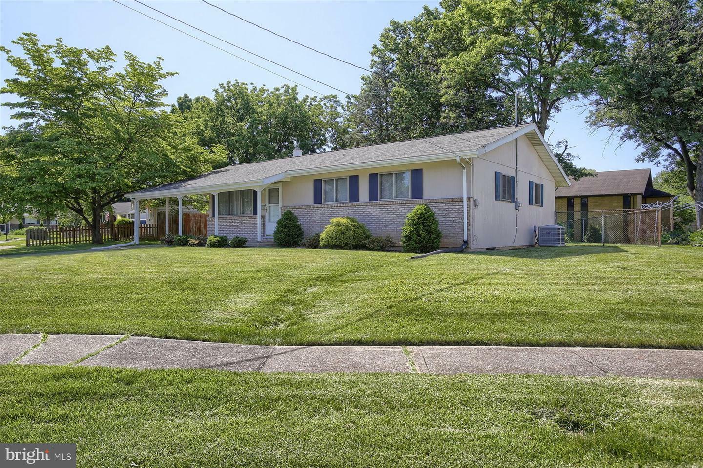 Property Photo: 107 Birch Court PA 17011