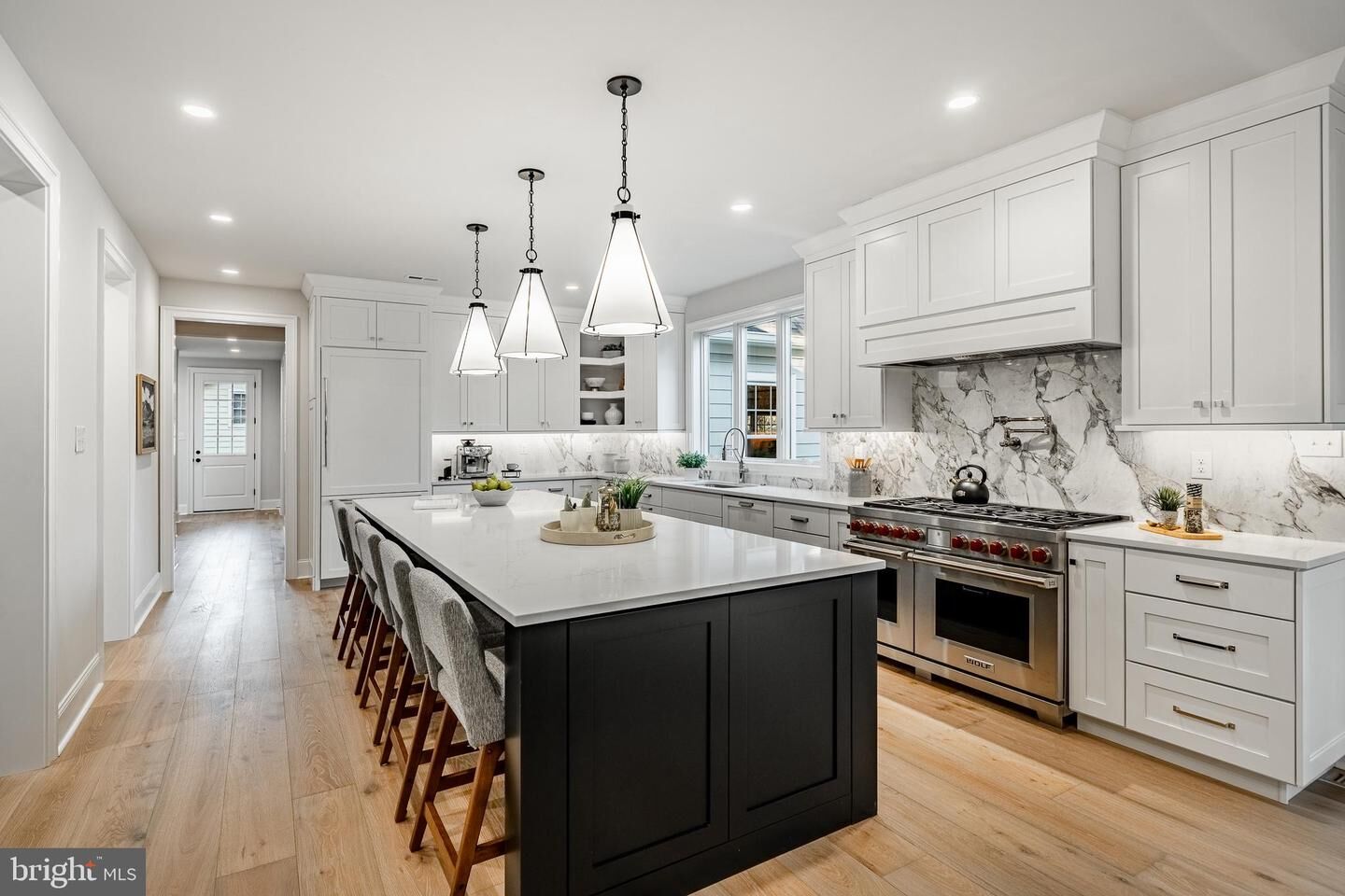 Property Photo:  407 Oakwynne Drive  PA 19096 
