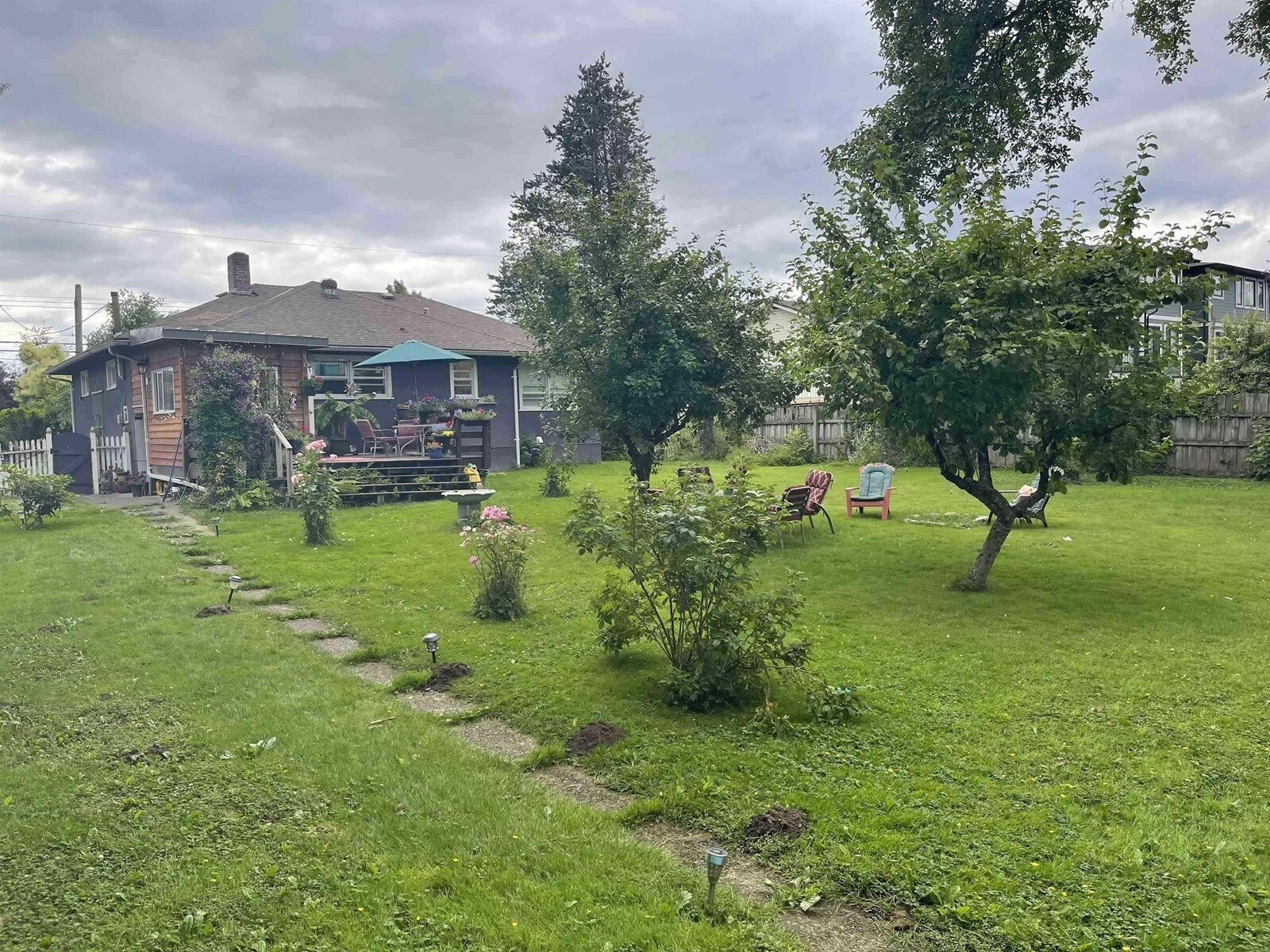 Photo de la propriété: 9500 Coote Street BC V2P 6B5