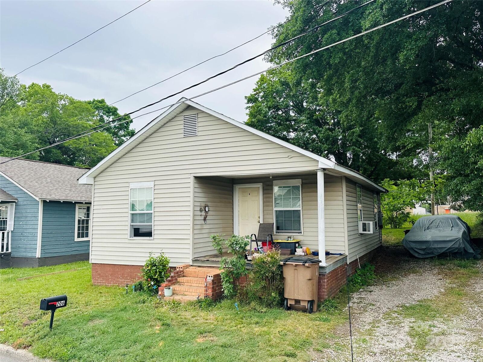 Property Photo:  206 Royster Avenue  NC 28150 