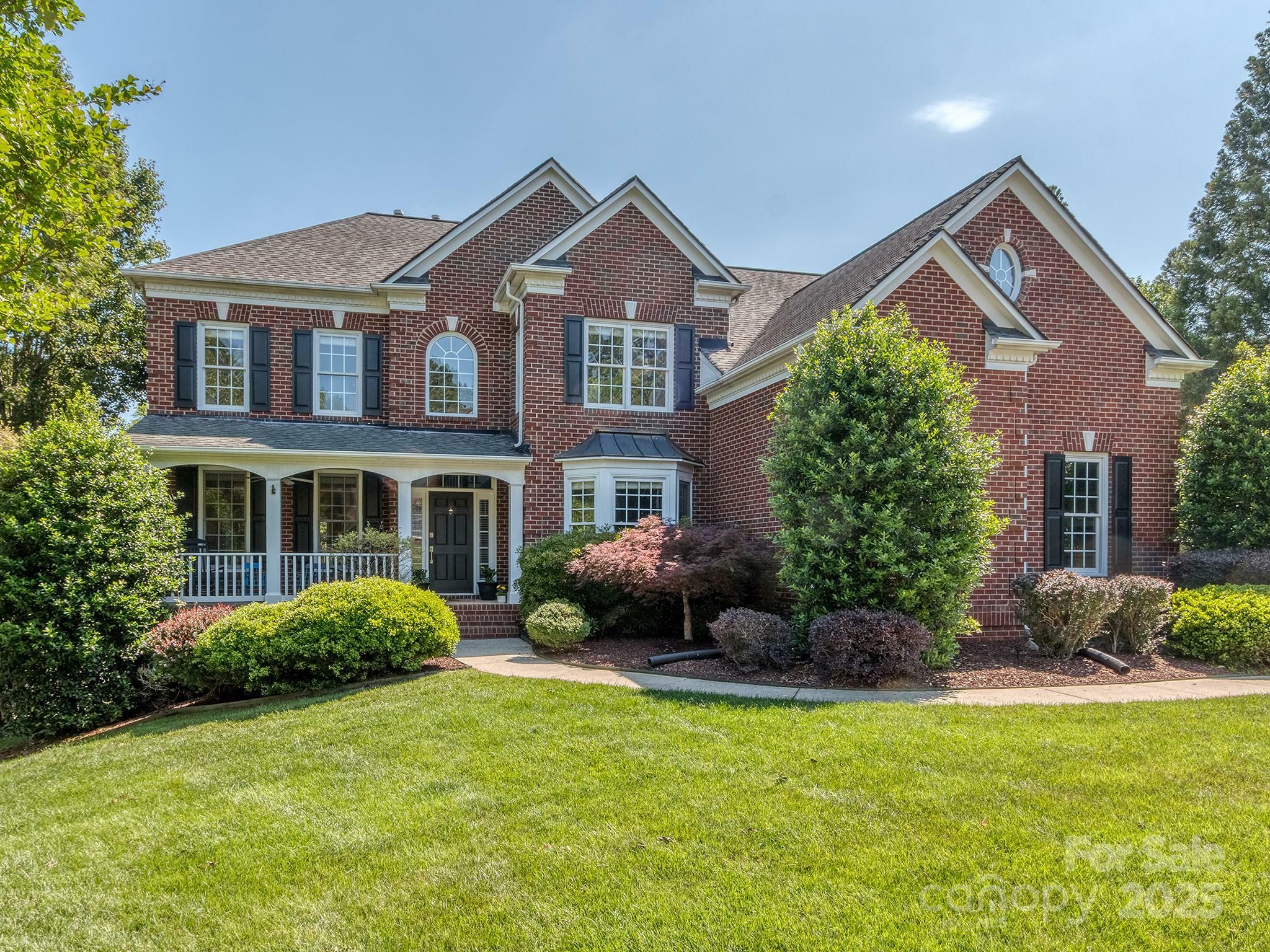 Property Photo: 2301 Keara Way NC 28270