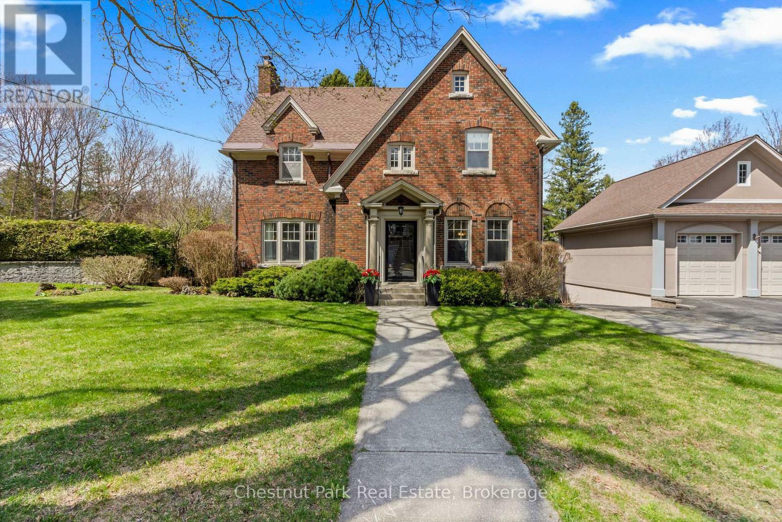 Property Photo:  190 4th Street West  ON N4K 3J9 