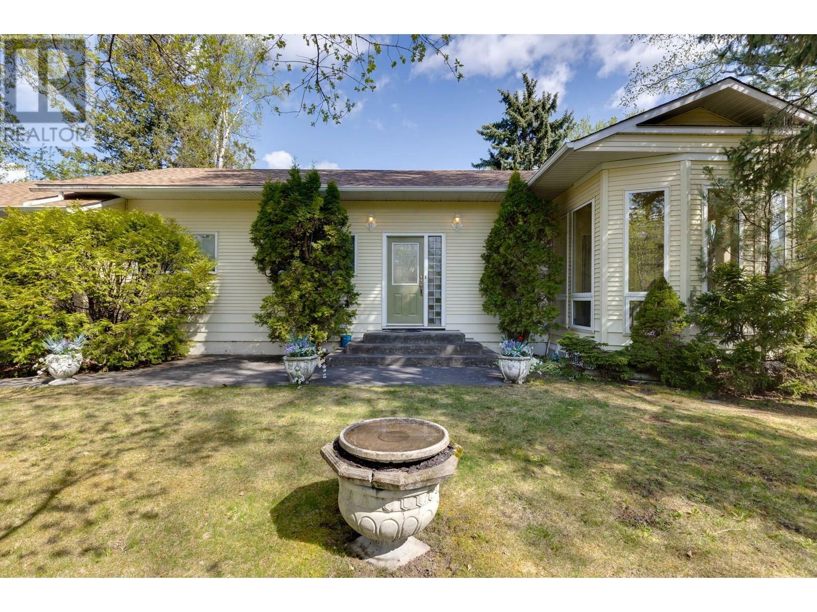 Property Photo:  1591 Cedar Street  BC V2L 1B6 