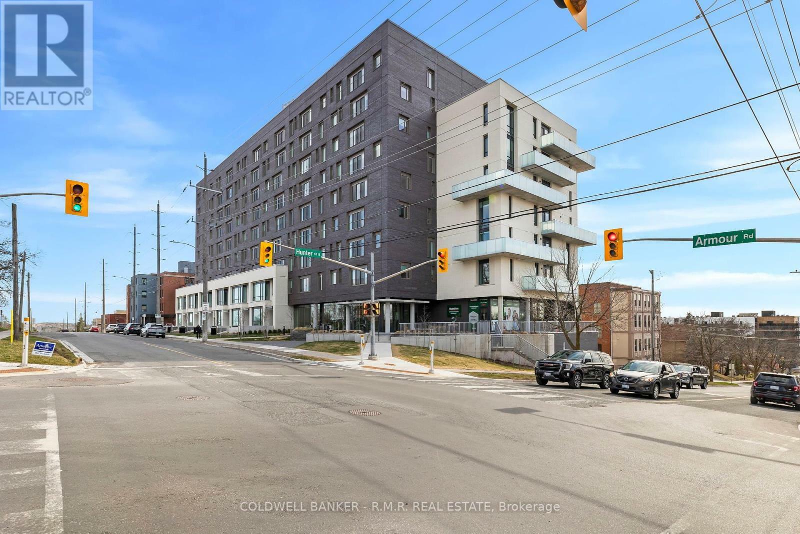 Property Photo: 195 Hunter Street 708 ON K9H 1G9