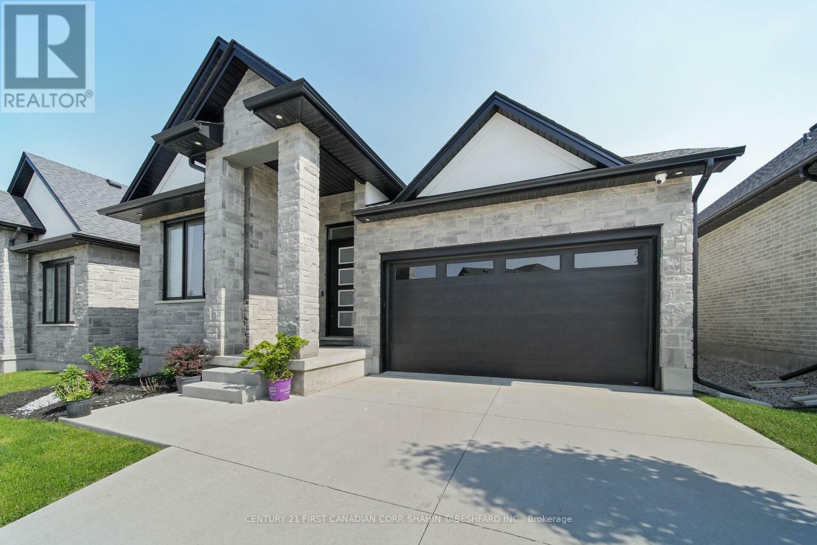 Property Photo: 6990 Clayton Walk 45 ON N6P 0B2