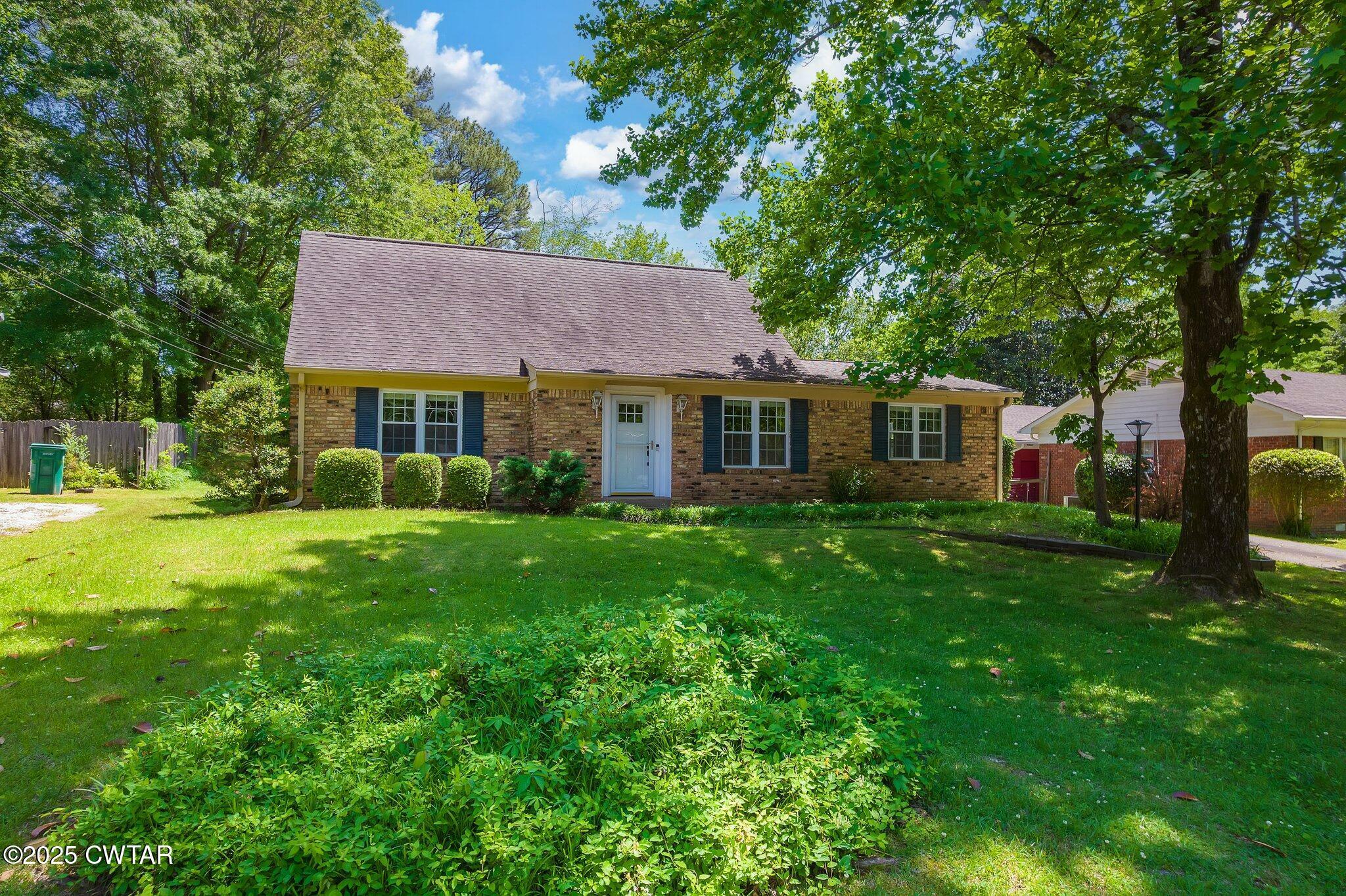 Property Photo: 456 Russell Road TN 38301
