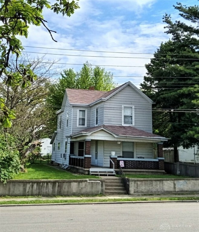 Property Photo: 1313 Woodlawn Avenue OH 45044