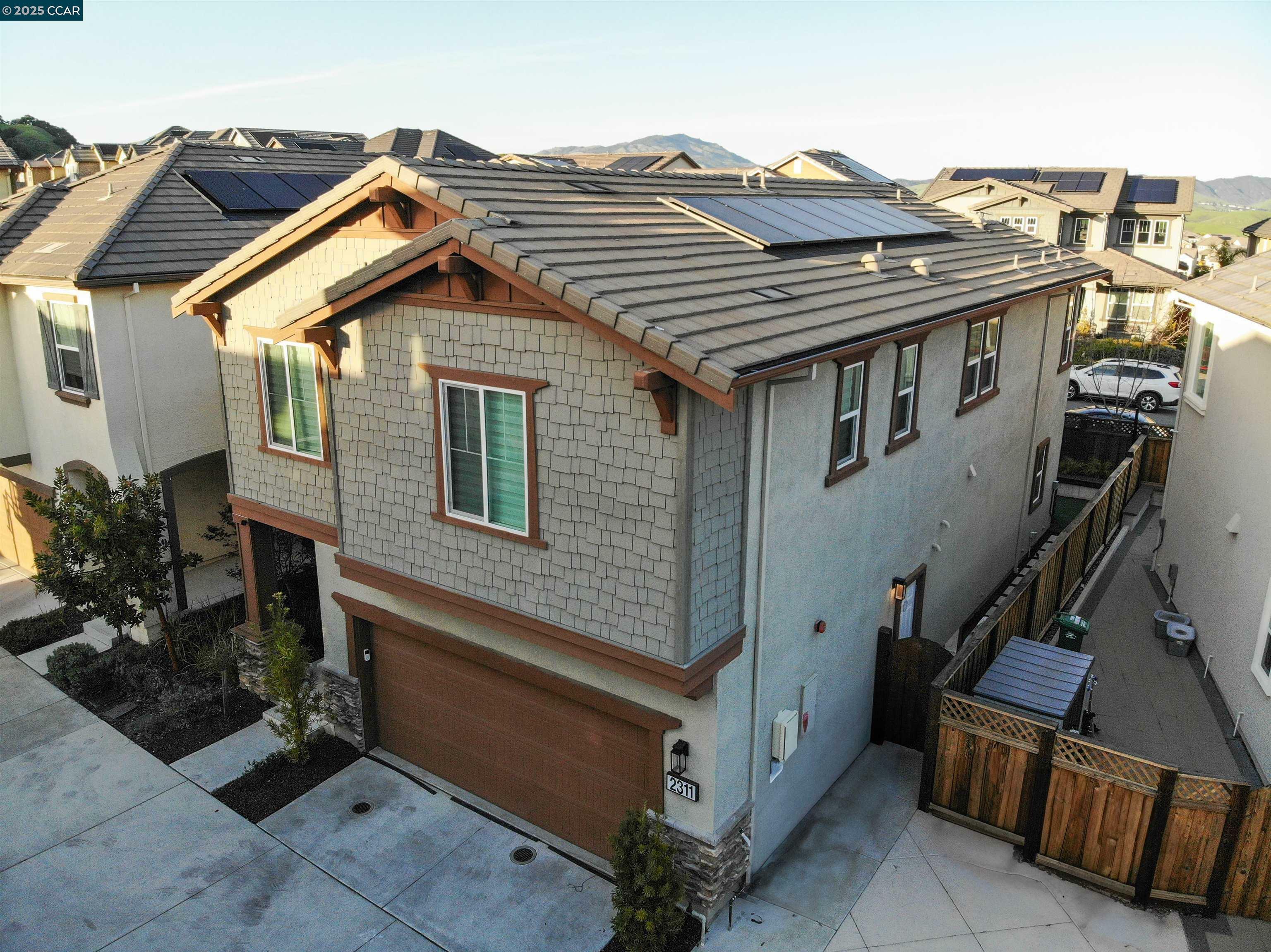 Property Photo: 2311 Avila Ct CA 94583