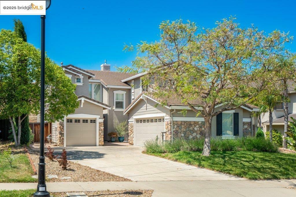 Property Photo:  713 Flemish Ct  CA 94513 