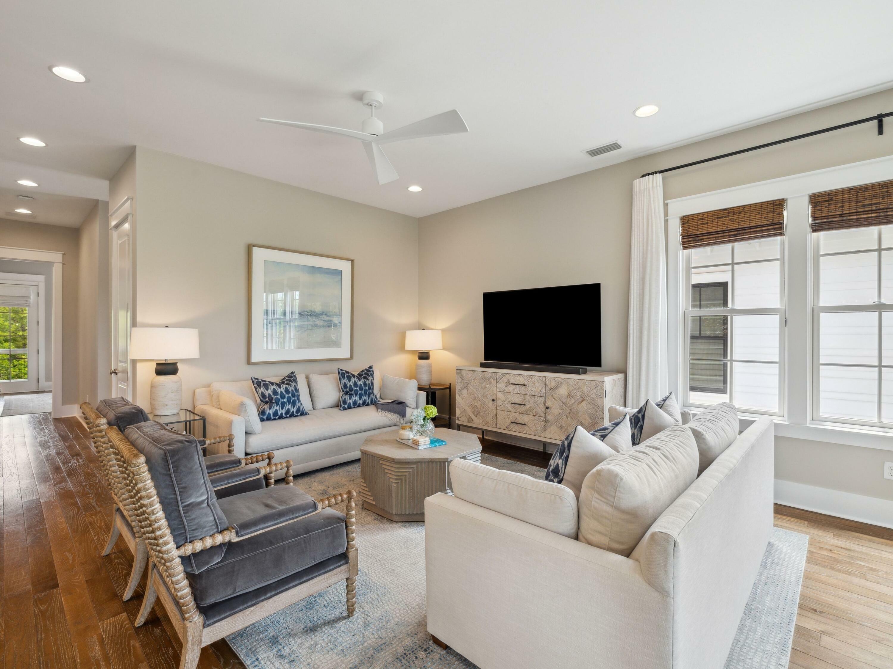 Property Photo: 83 Cypress Walk FL 32459