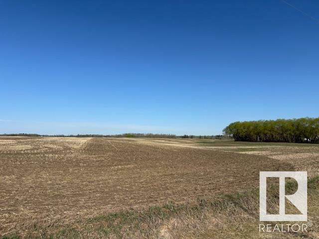 Property Photo:  Hwy 39 & RR 230  AB  