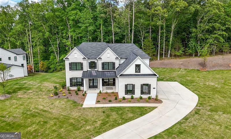 Property Photo: 17145 River Overlook Drive GA 30075