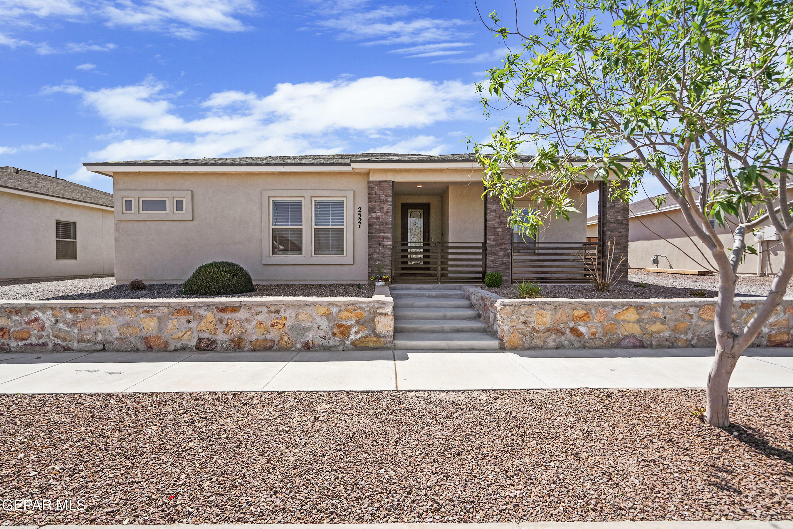 2521 Mike Price Drive  El Paso TX 79938 photo
