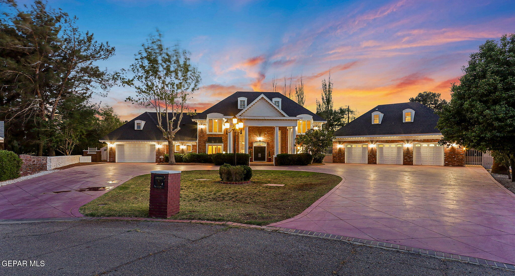 Property Photo: 624 Mount Cristo Rey Lane TX 79922