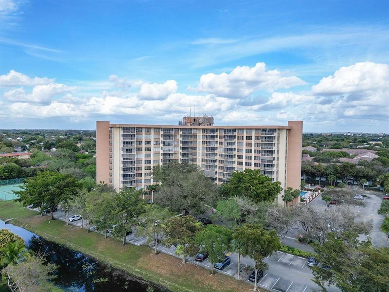 Property Photo: 10777 W Sample Rd 611 FL 33065