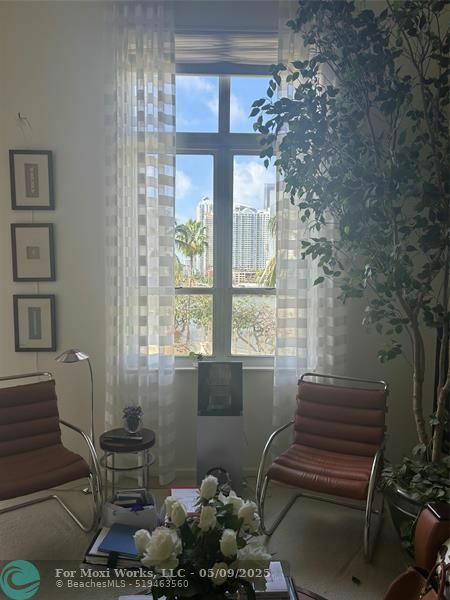 Property Photo: 701 Brickell Key Blvd 301 FL 33131