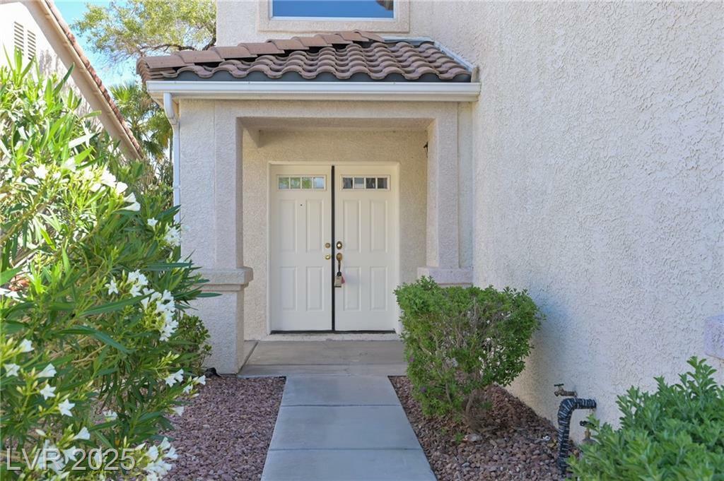 Property Photo: 1811 Falling Tree Avenue NV 89031