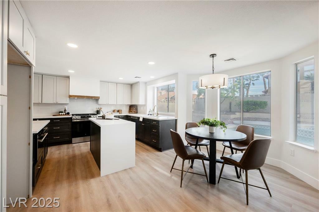 Property Photo: 8401 Airmont Court NV 89128