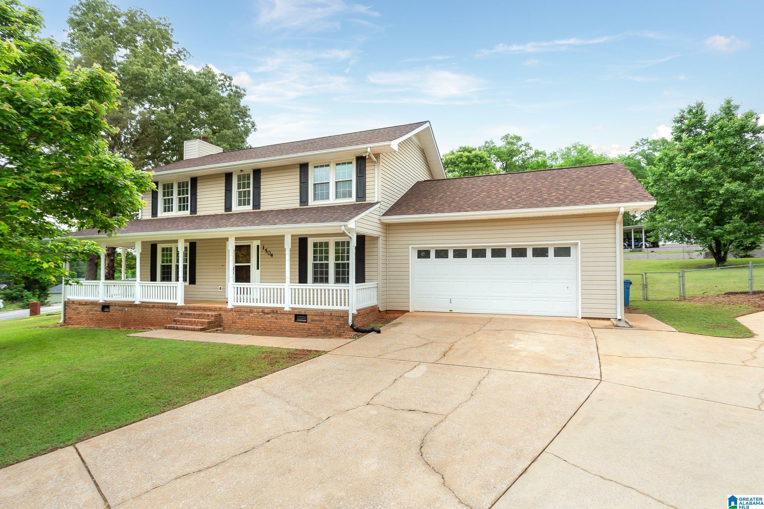 Property Photo: 1504 Brierwood Place AL 36265