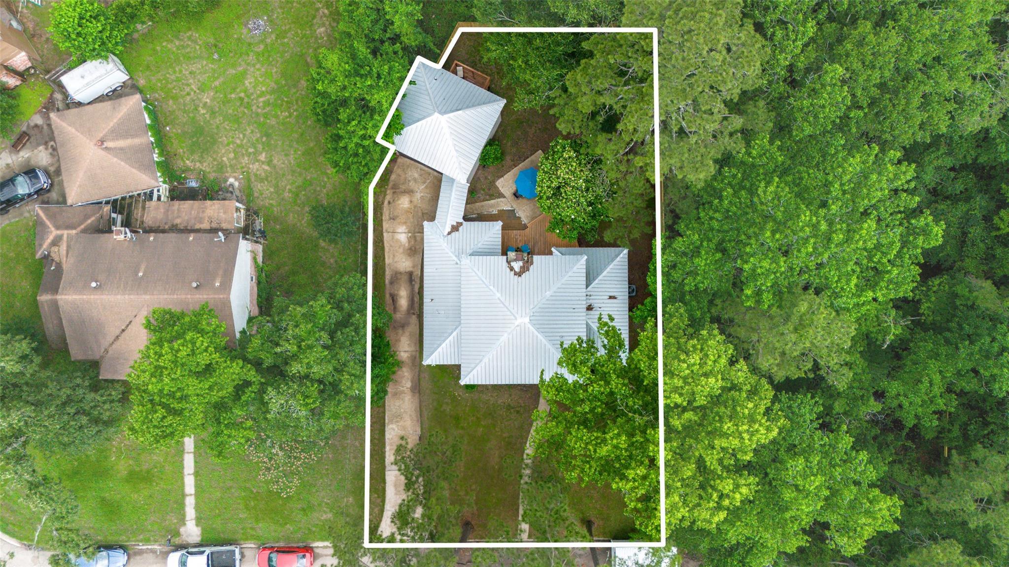 Property Photo:  10311 Woodhollow Drive  TX 77385 