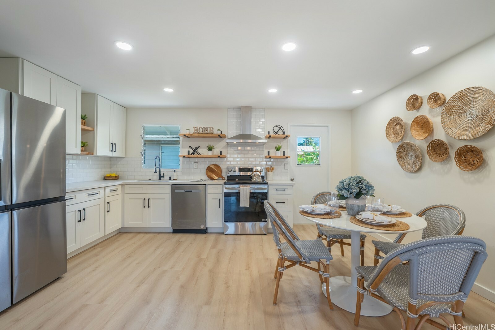 Property Photo: 84-990 Hana Street HI 96792