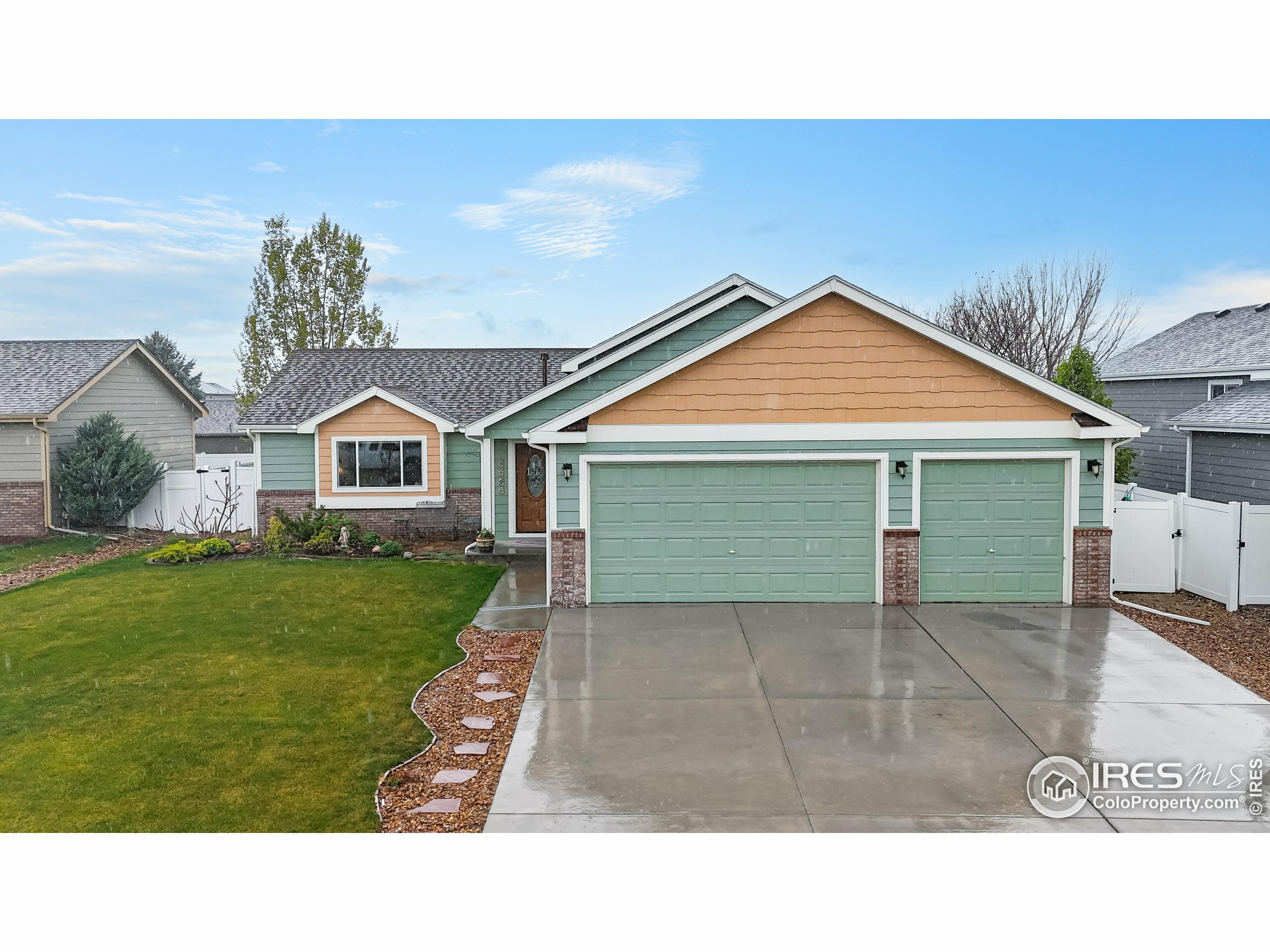 Property Photo: 3705 Mount Spalding St CO 80549